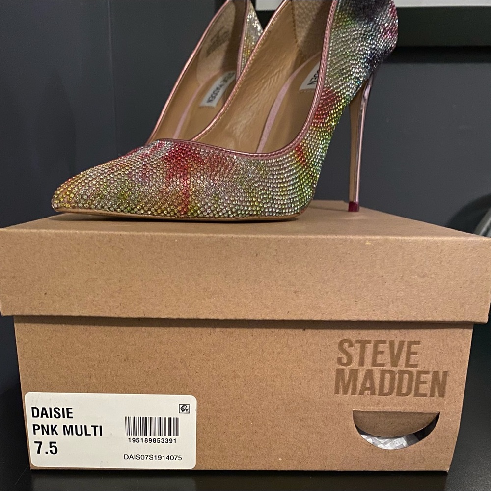 Steve Madden Daisie Pink/Multicolor Rhinestone Pumps